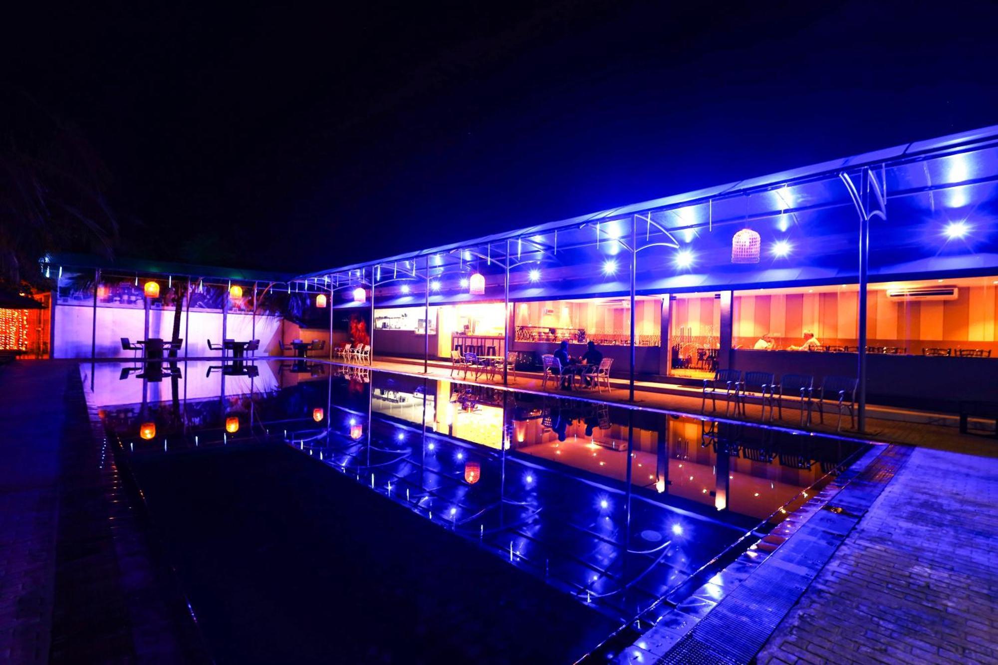 Reecha Resort & Hotel Kilinochchi Esterno foto